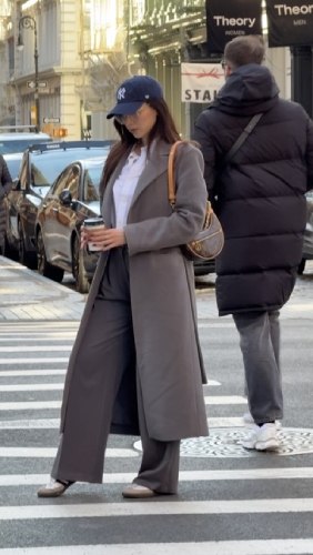 Louis Vuitton Croissant Leather Handbag